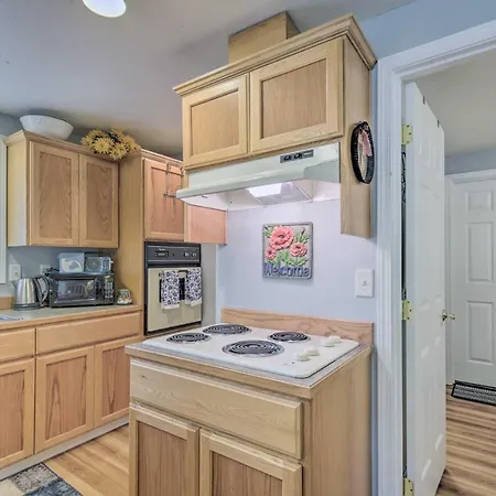 Cozy Cottage On Flower Farm With Baker Creek Views! McMinnville Exterior photo