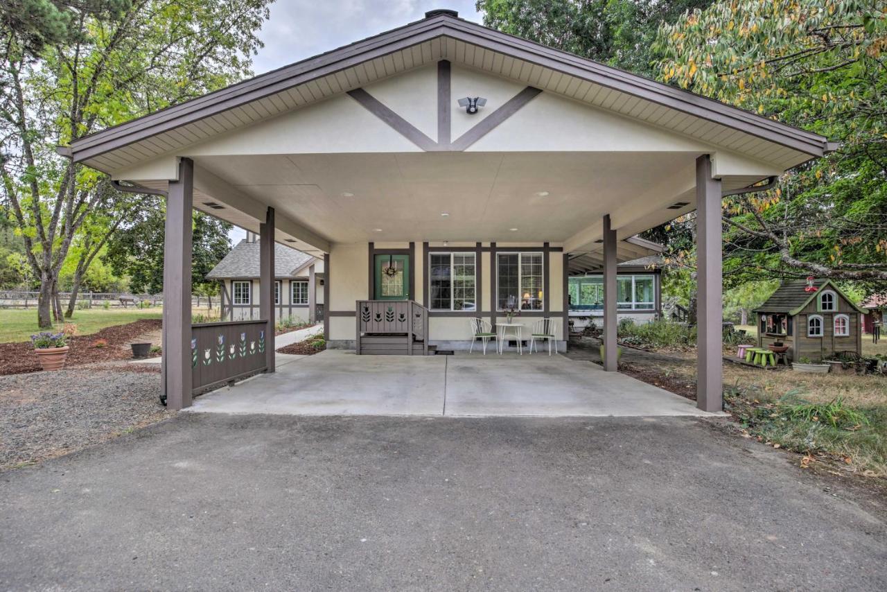 Cozy On Flower Farm With Baker Creek Views! Hébergement de vacances McMinnville